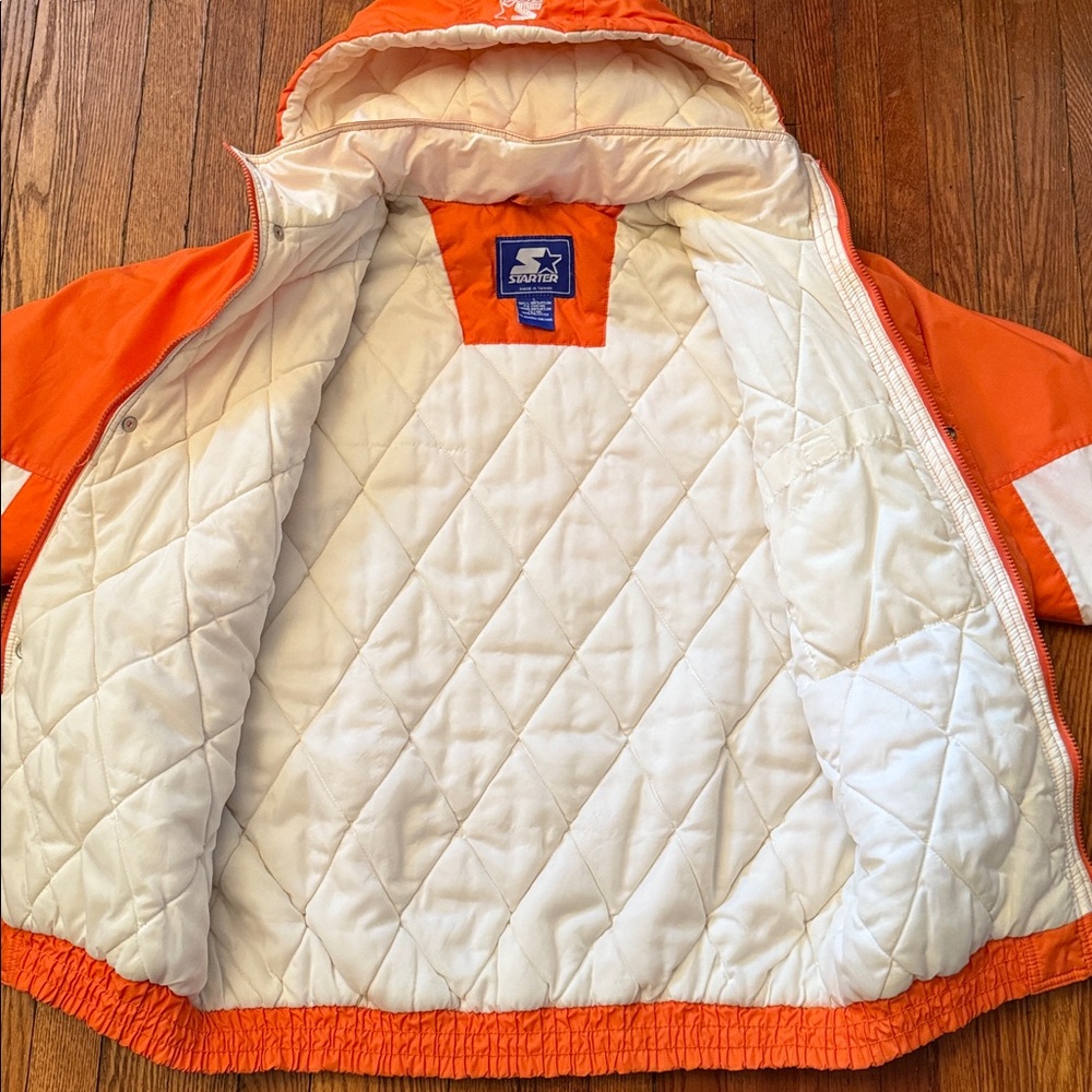 90’s Clemson STARTER Vintage Puffer Jacket - Picture 5 of 16